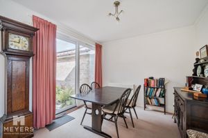 Photo 19- click for photo gallery